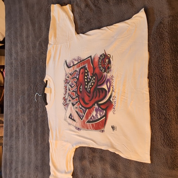 Ravens| NWOT Vintage Toronto Raptors White Short Sleeve T-shirt Cotton - Picture 7 of 11